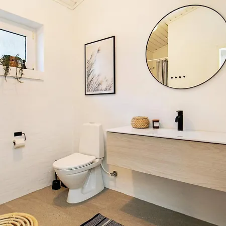 度假居 14 Person In