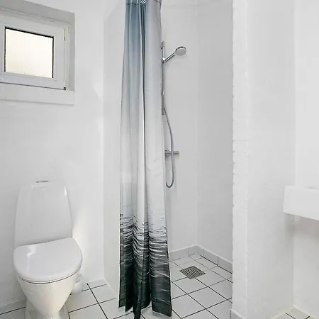 14 Person In 度假居 *